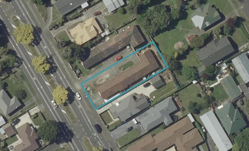 2/135 Cook Street, West End, Palmerston North - Carousel 1