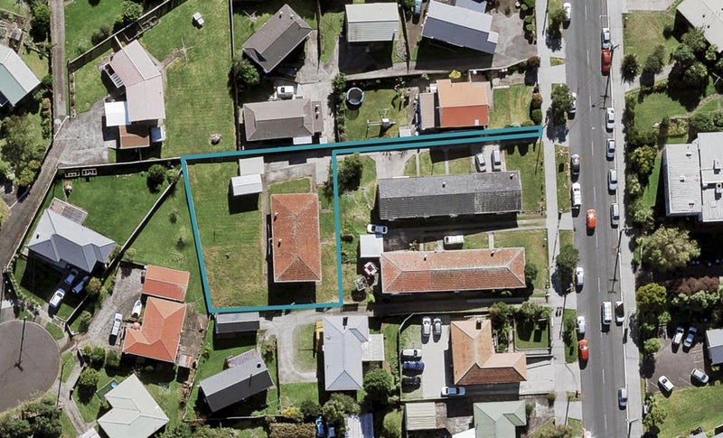 1/0 Blockhouse Bay Road, Avondale, Auckland - Carousel 1