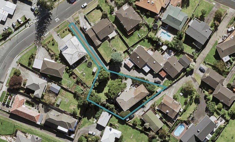 93 Olsen Avenue, Hillsborough, Auckland - Carousel 1