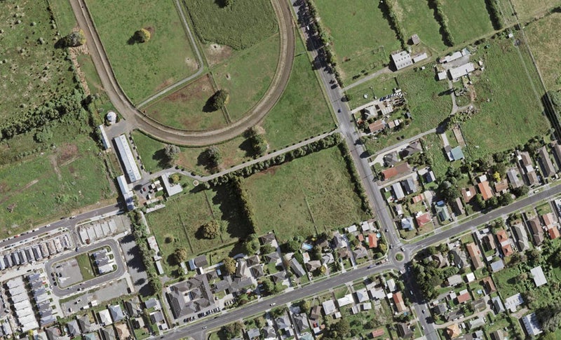 38 Paapaakiri Loop, Takanini, Auckland - Carousel 1