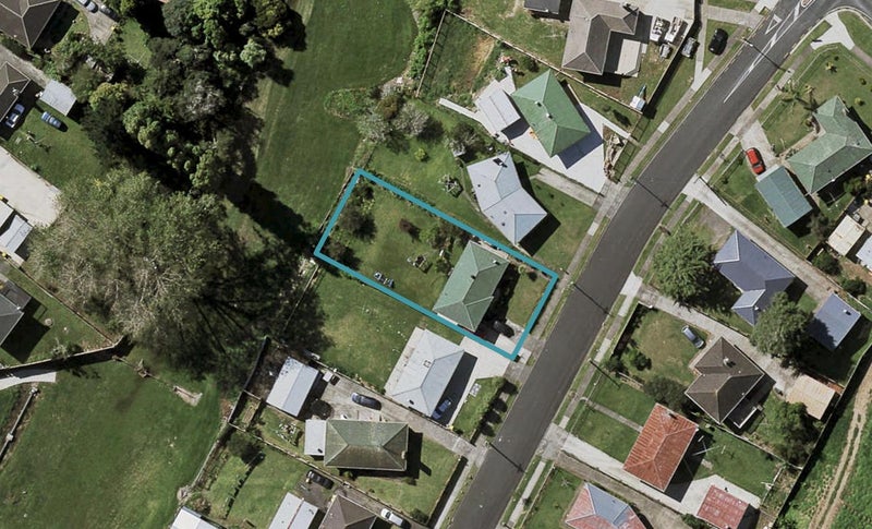 9 Hannah Road, Otara, Auckland - Carousel 1