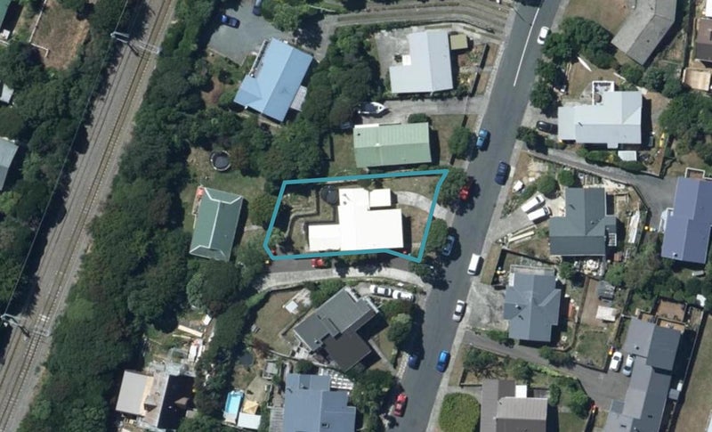 69 Sea Vista Drive, Pukerua Bay, Porirua - Carousel 1