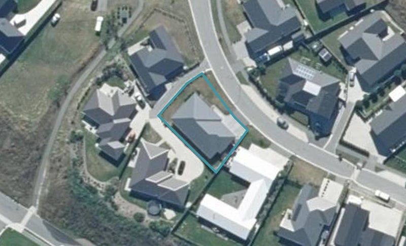 8 Ashenhurst Way, Lower Shotover, Queenstown - Carousel 1