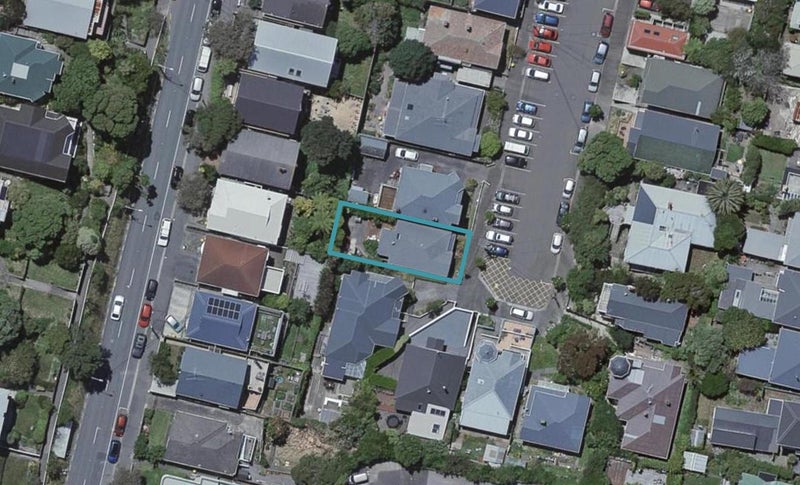 10 Manley Terrace, Newtown, Wellington - Carousel 1