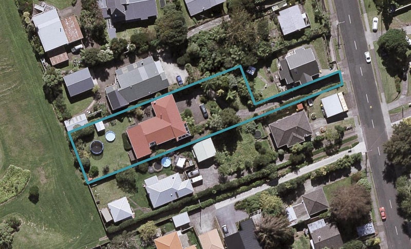 28A Lorna Street, Lynmouth, New Plymouth - Carousel 1