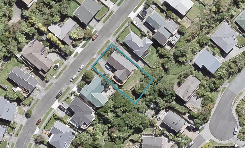 47 Acacia Avenue, Maungaraki, Lower Hutt - Carousel 1