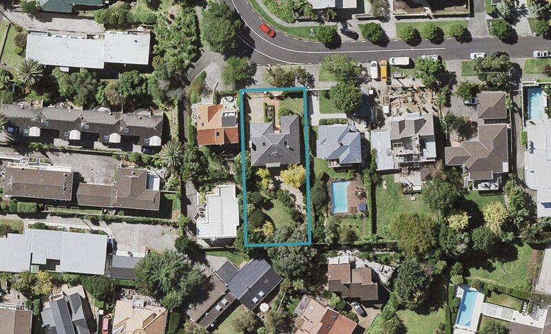 11 Ronaki Road, Mission Bay, Auckland - Carousel 1