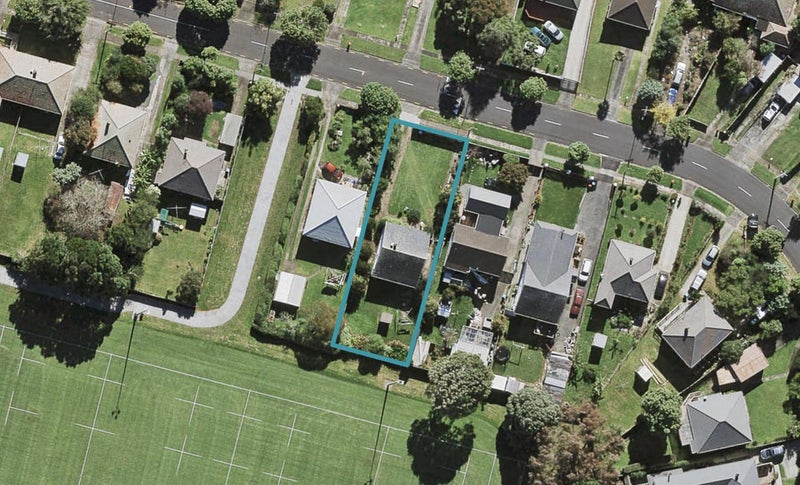 25 Fearon Avenue, Mount Roskill, Auckland - Carousel 1