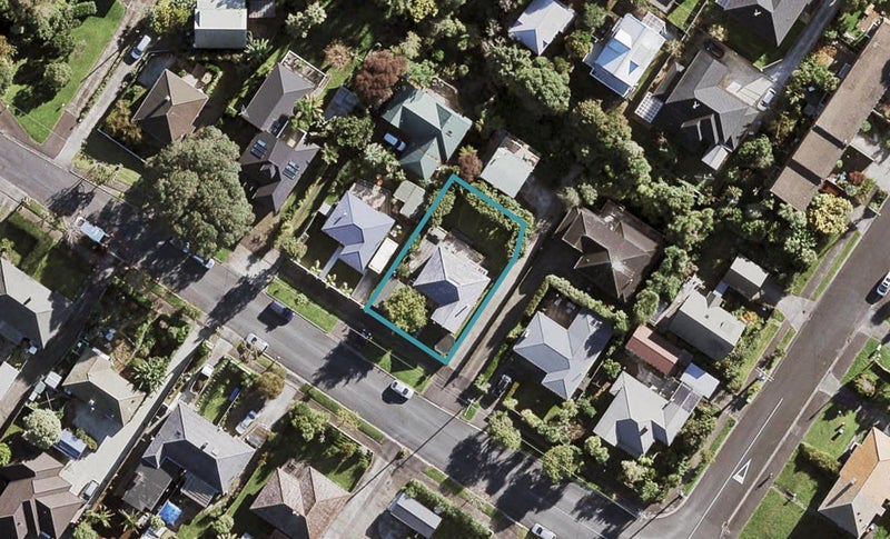 59 Alverston Street, Waterview, Auckland - Carousel 1