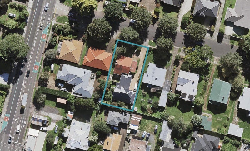 26A Acorn Street, Royal Oak, Auckland - Carousel 1