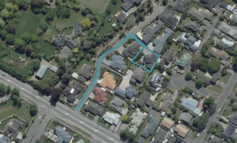 16 Croftwood Lane, Harewood, Christchurch - Carousel 1