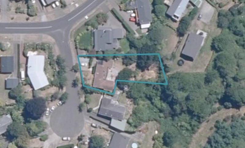 11 Armstrong Grove, Hilltop, Taupo - Carousel 1