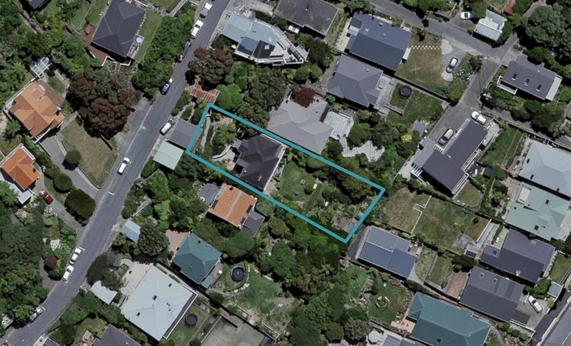 5 Ariki Road, Hataitai, Wellington - Carousel 1