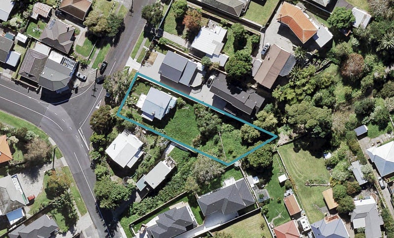 3 Queen Mary Avenue, New Lynn, Auckland - Carousel 1