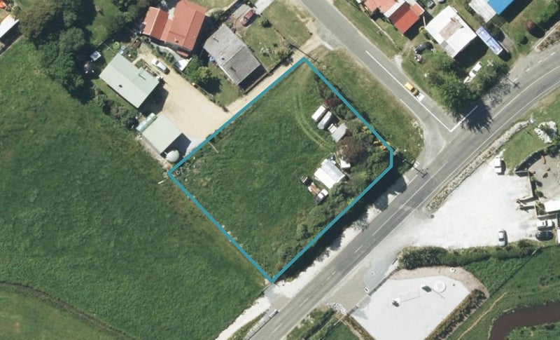 1 Selwyn Street, Pohara - Carousel 1
