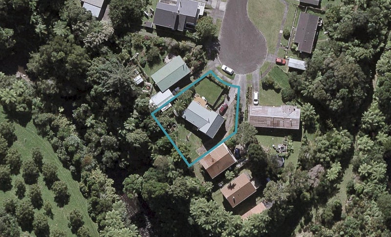 24 Hartland Place, Welbourn, New Plymouth - Carousel 1