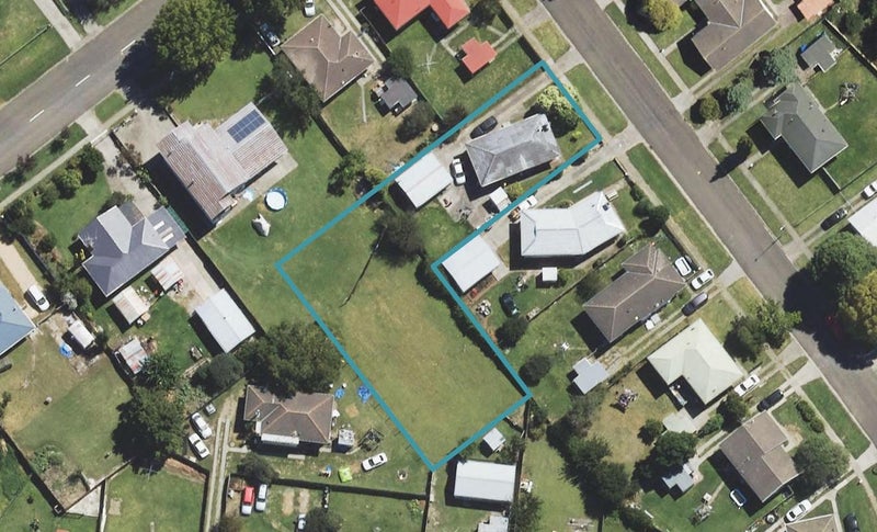 60 Lawrence Street, Outer Kaiti, Gisborne - Carousel 1