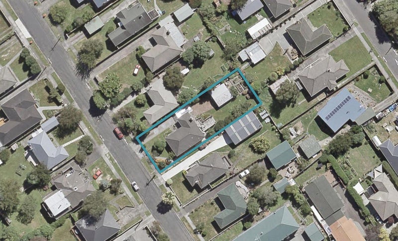 6 Argyle Grove, Trentham, Upper Hutt - Carousel 1
