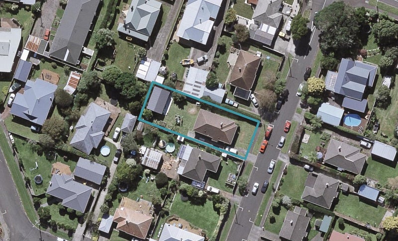 6 Drake Street, Vogeltown, New Plymouth - Carousel 1