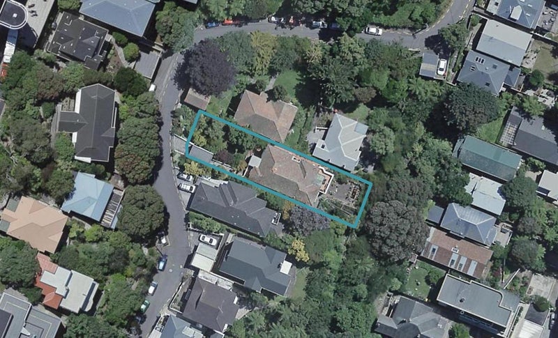 5 Waiteata Road, Kelburn, Wellington - Carousel 1