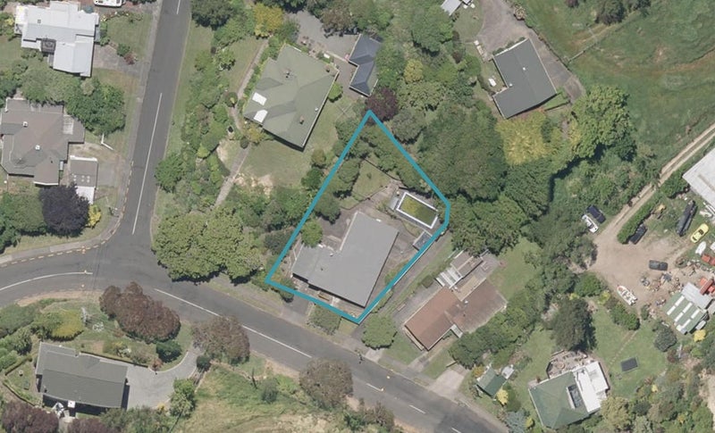 4A Georgetti Road, Bastia Hill, Whanganui - Carousel 1