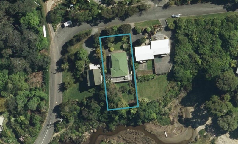 12 Cook Crescent, Kaiteriteri, Motueka - Carousel 1