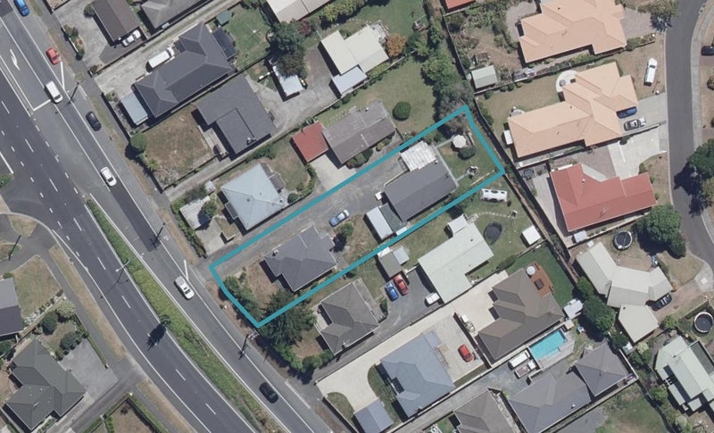 319A Cambridge Road, Hillcrest, Hamilton - Carousel 1