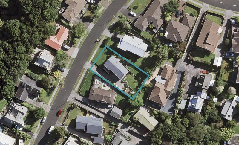 6 Hakea Place, Totara Heights, Auckland - Carousel 1