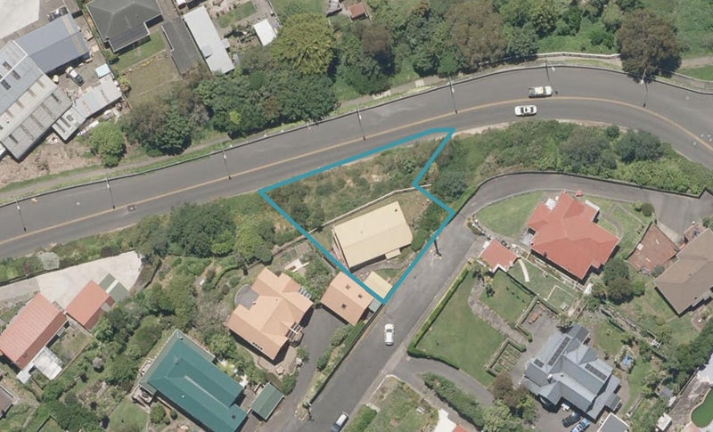 15 Rees Street, Durie Hill, Whanganui - Carousel 1