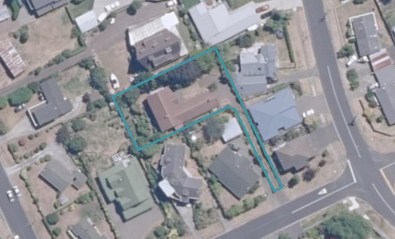 24 Henry Hill Road, Taupō - Carousel 1