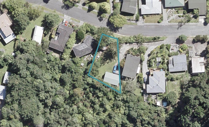 22 Dalton Grove, Stokes Valley, Lower Hutt - Carousel 1
