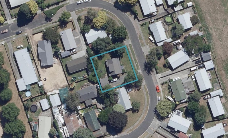 6 Reeves Close, Fairview Downs, Hamilton - Carousel 1