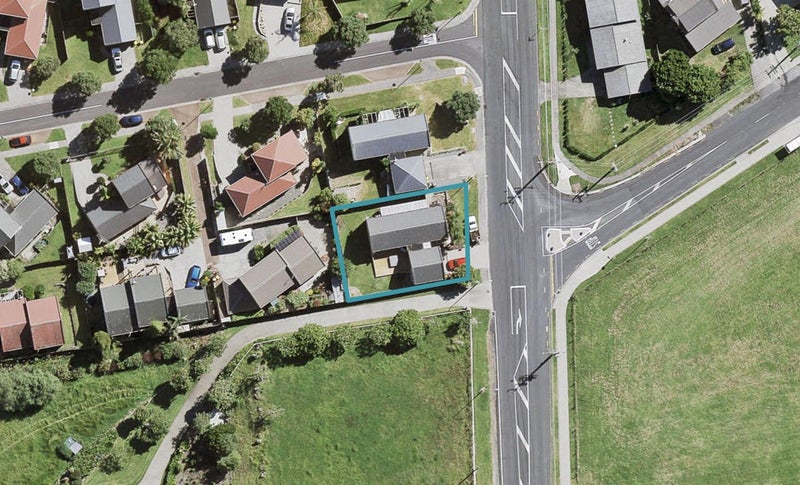 111 Simpson Road, Ranui, Auckland - Carousel 1