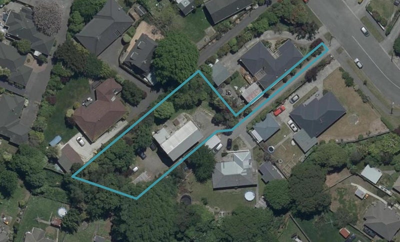 121 Brookside Terrace, Bryndwr, Christchurch - Carousel 1