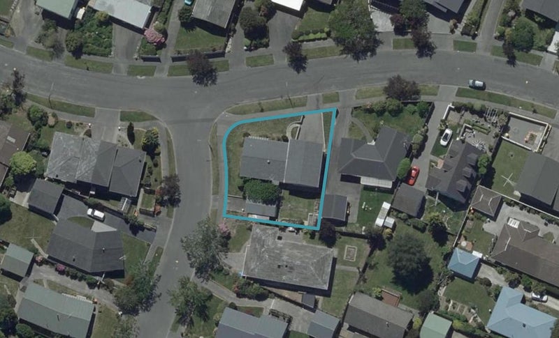 39 Harrowdale Drive, Avonhead, Christchurch - Carousel 1