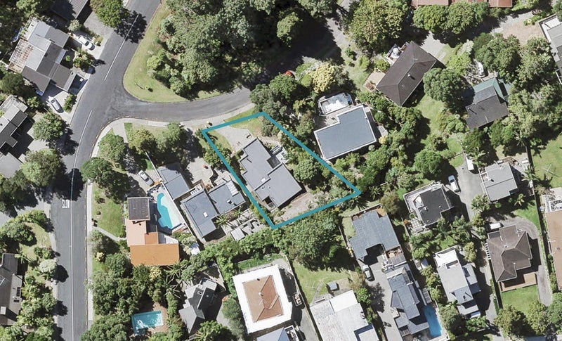 6 Saddleback Rise, Murrays Bay, Auckland - Carousel 1