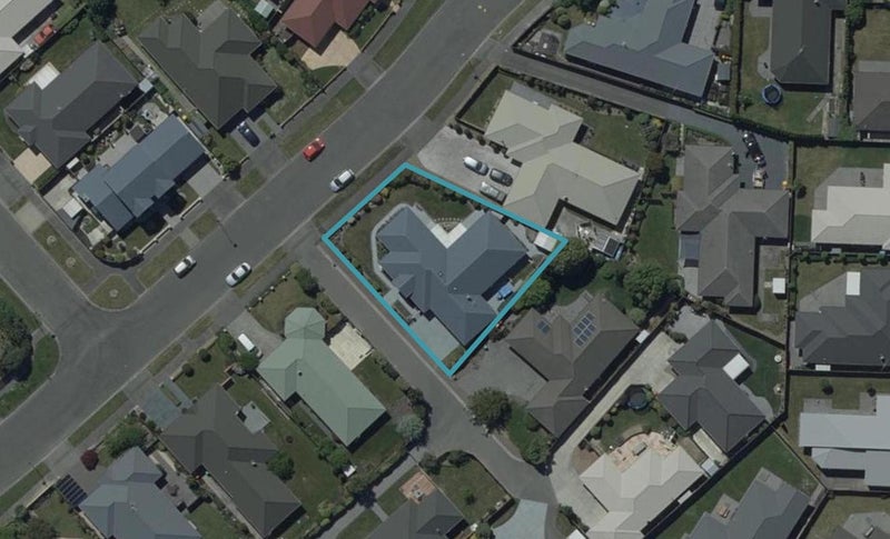 42 Awatea Gardens, Wigram, Christchurch - Carousel 1
