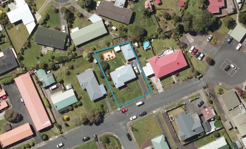 6 Hailes Road, Kamo, Whangarei - Carousel 1
