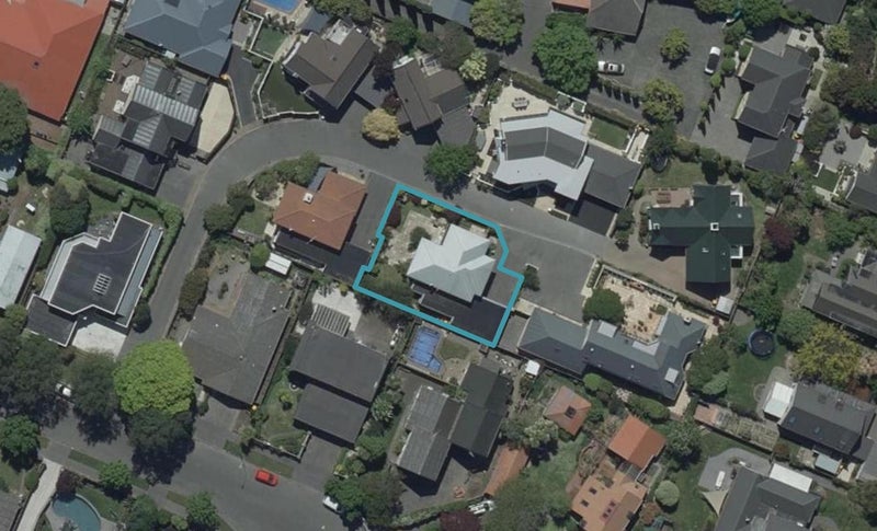 8 Denley Gardens, Avonhead, Christchurch - Carousel 1