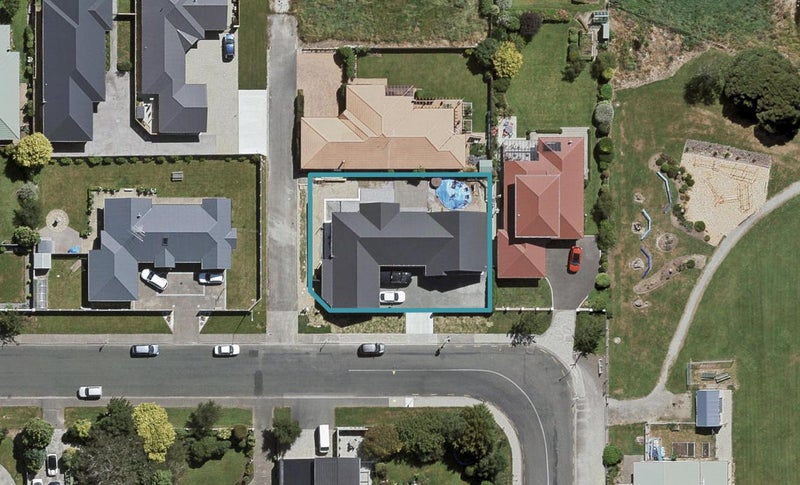 188 Moana Street, Rosedale, Invercargill - Carousel 1
