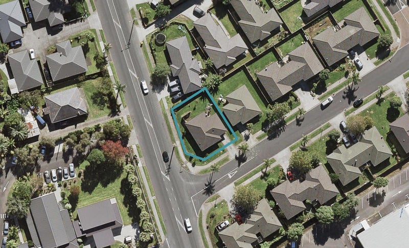 2 Te Motu Way, Favona, Auckland - Carousel 1