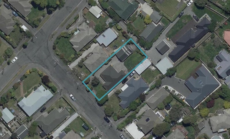18 Wallace Street, Bryndwr, Christchurch - Carousel 1