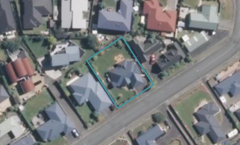 78 Temple Crescent, Gleniti, Timaru - Carousel 1