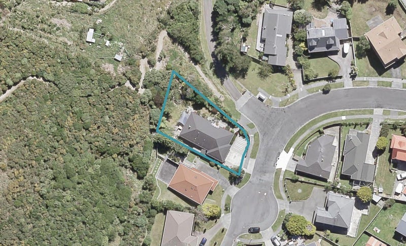 16 Otamarau Grove, Maungaraki, Lower Hutt - Carousel 1