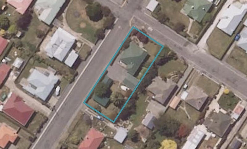 19 Clare Street, Oamaru North, Oamaru - Carousel 1