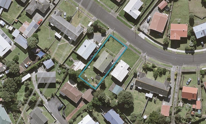 23 Marama Crescent, Spotswood, New Plymouth - Carousel 1