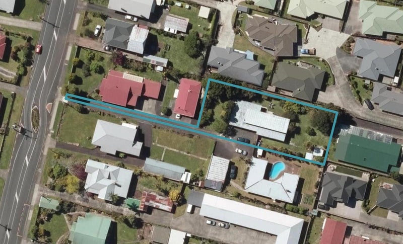 14 Mains Avenue, Kensington, Whangarei - Carousel 1