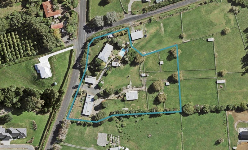368 Runciman Road, Pukekohe - Carousel 1