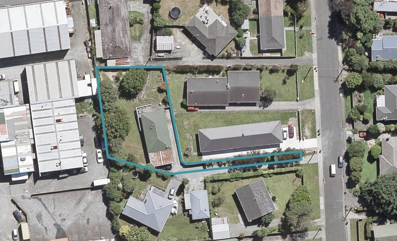 54 Cruickshank Road, Clouston Park, Upper Hutt - Carousel 1