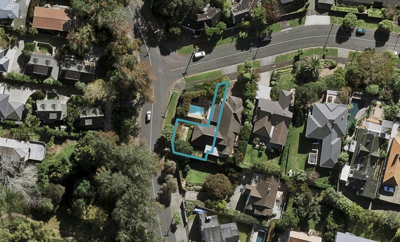30A Combes Road, Remuera, Auckland - Carousel 1